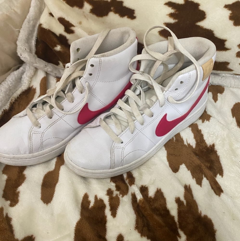 Nike